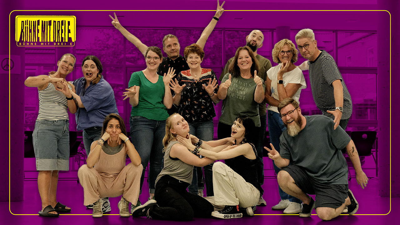 Bühne mit drei E | Vereinsgründung am 26. August 2025 Bühne mit drei E | Vereinsgründung am 26. August 2025